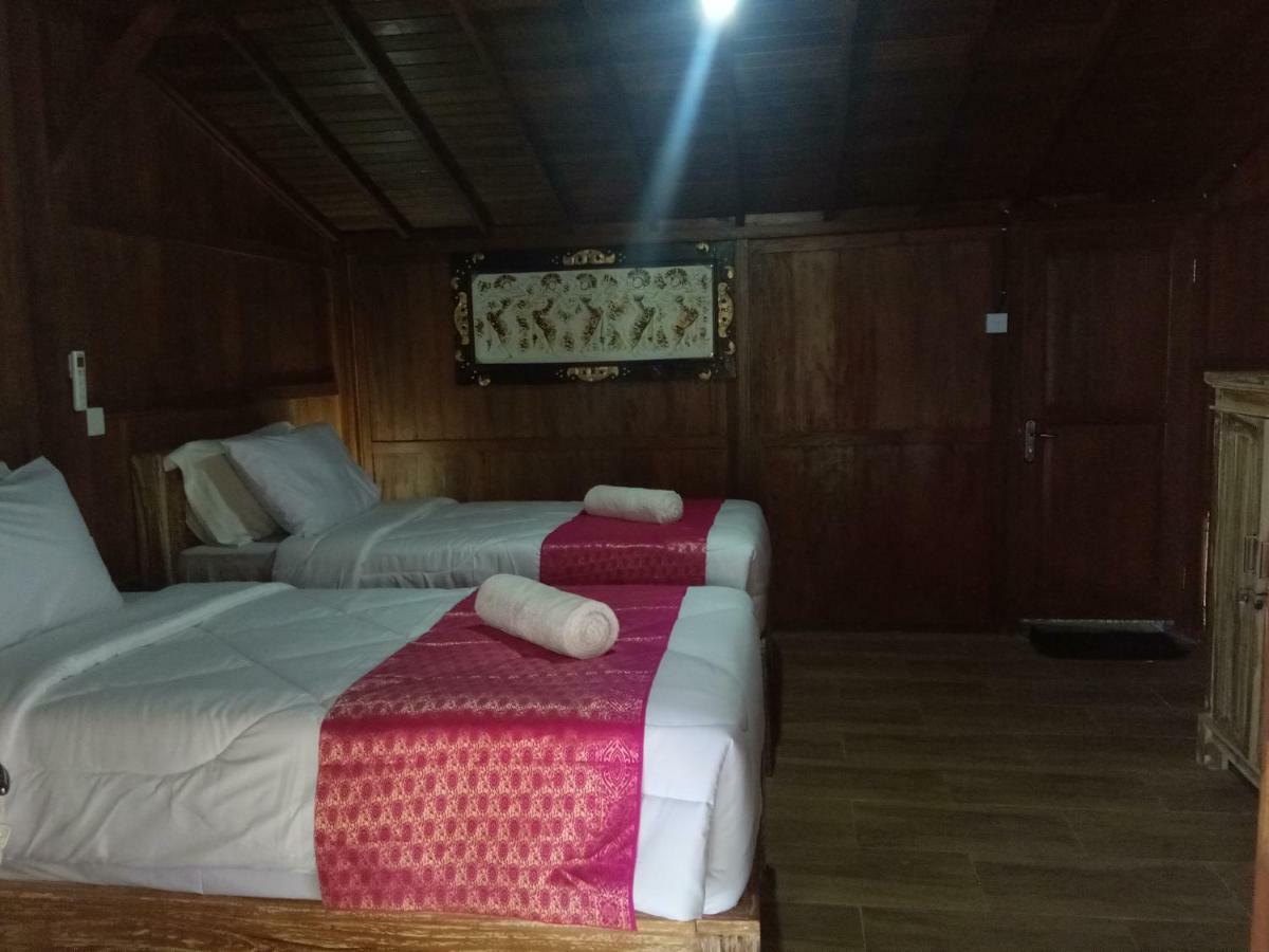 Bagoesfull Homestay Toyapakeh エクステリア 写真