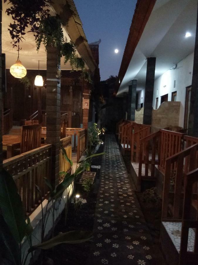 Bagoesfull Homestay Toyapakeh エクステリア 写真