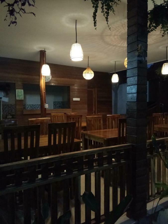 Bagoesfull Homestay Toyapakeh エクステリア 写真