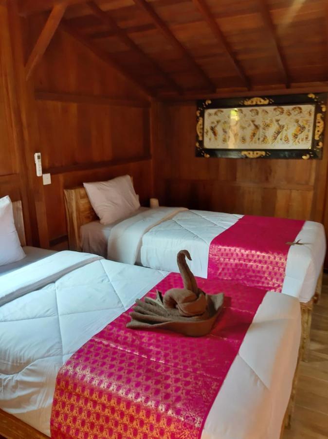 Bagoesfull Homestay Toyapakeh エクステリア 写真