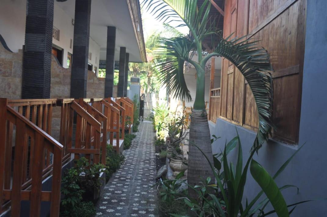 Bagoesfull Homestay Toyapakeh エクステリア 写真
